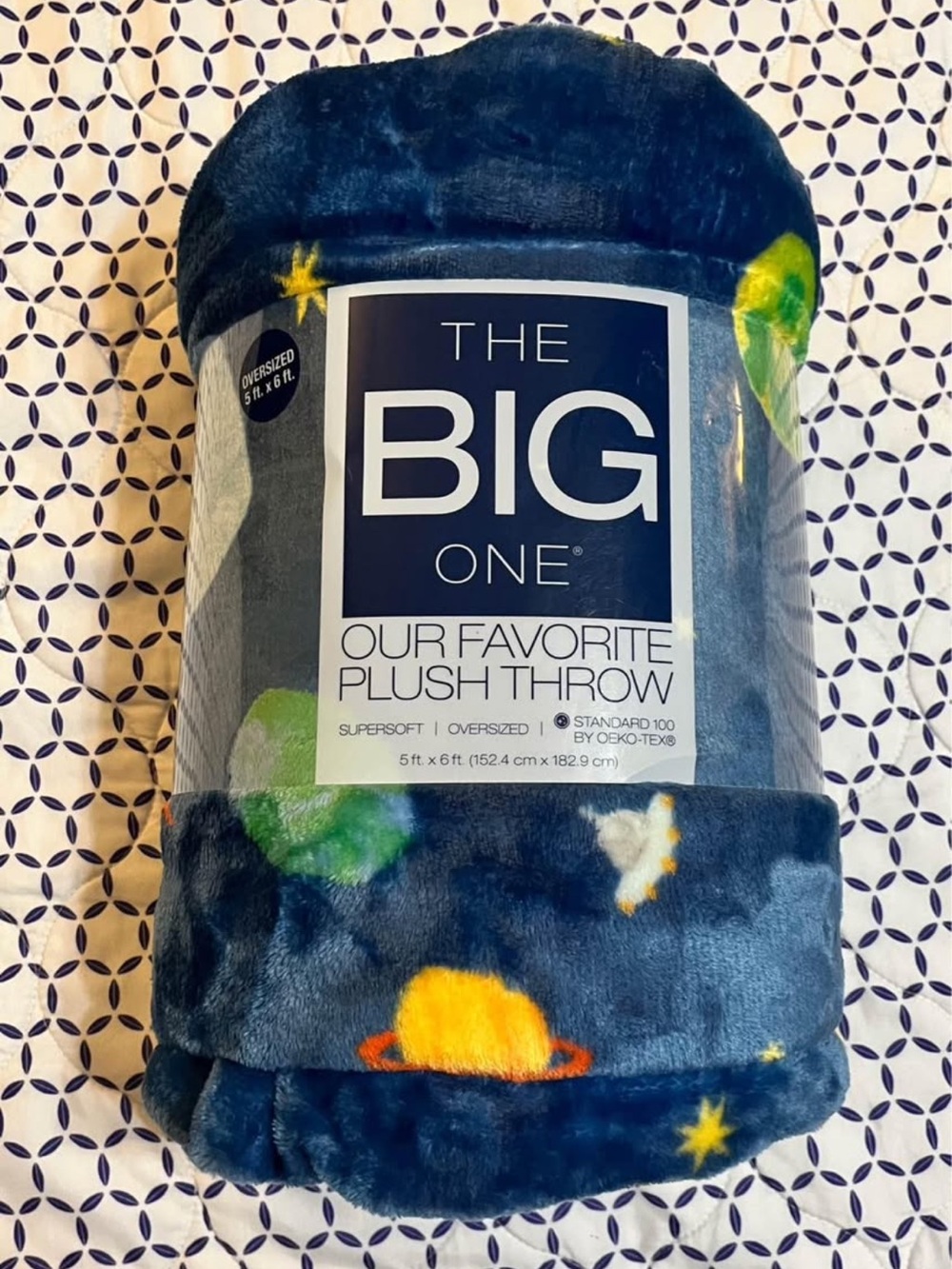 NEW The Big One Oversized Blue Space Plush Throw Planets Galaxy Stars Ultra Cozy